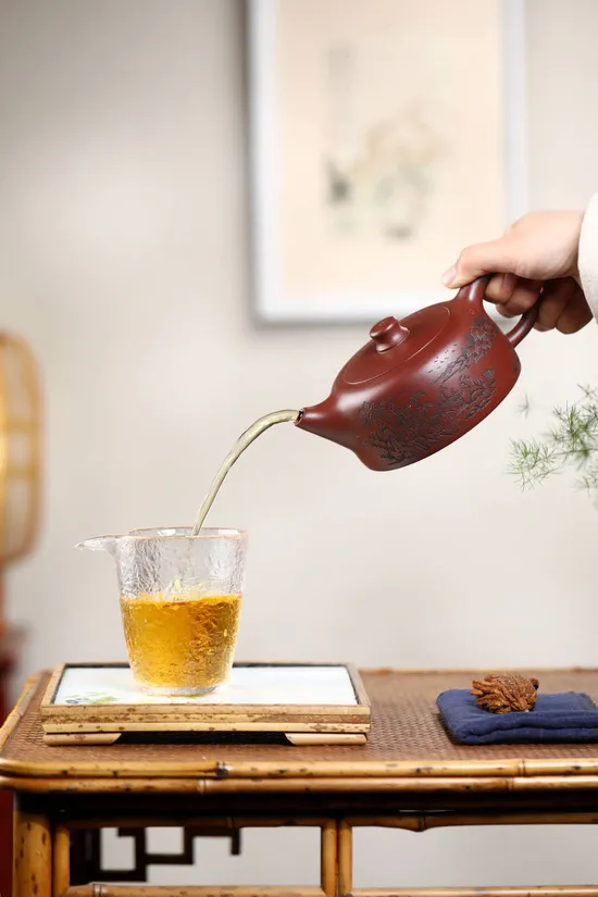 Premium Yixing Zisha Teapot | Handcrafted Collectible Clay Teapots 9