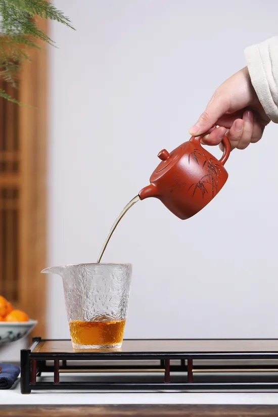 Authentic Yixing Zisha Clay Teapot - Handcrafted Collectible Artistry 1