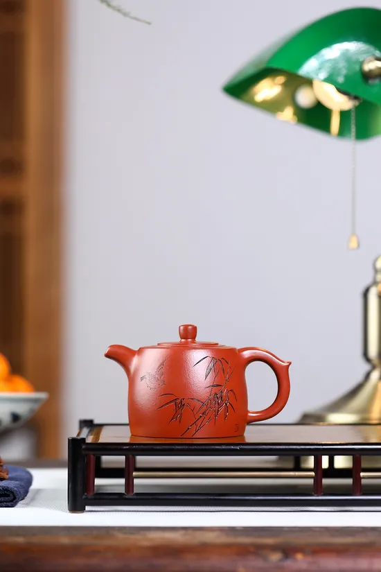 Authentic Yixing Zisha Clay Teapot - Handcrafted Collectible Artistry 5