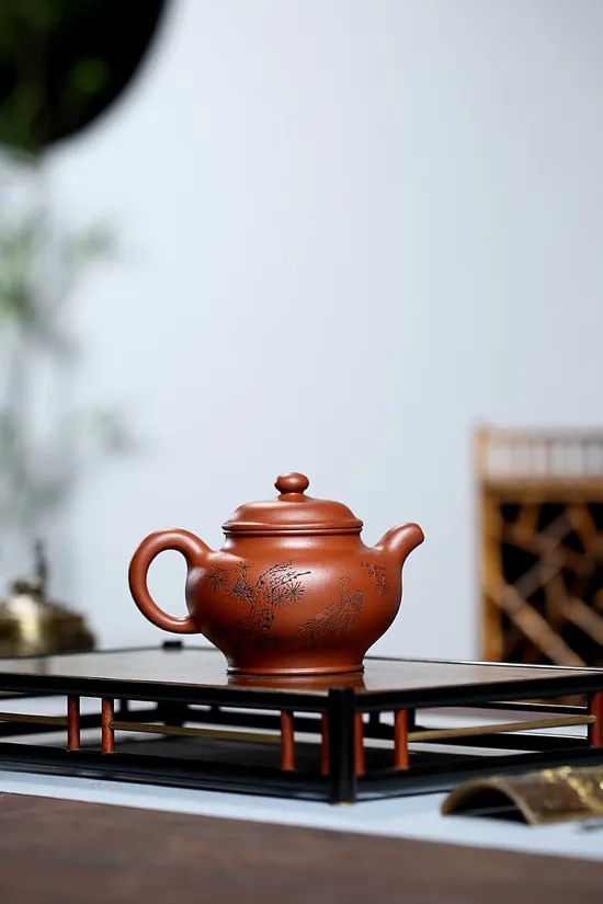 Premium Yixing Zisha Teapot Handcrafted, 330cc, CNY 1440 2