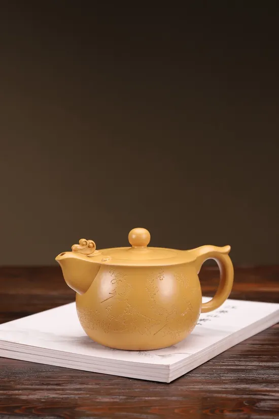 Yixing Teapot | Golden Clay Artisan Craft | Phoenix Design 2