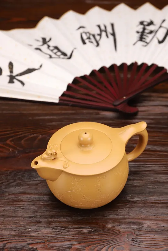 Yixing Teapot | Golden Clay Artisan Craft | Phoenix Design 5