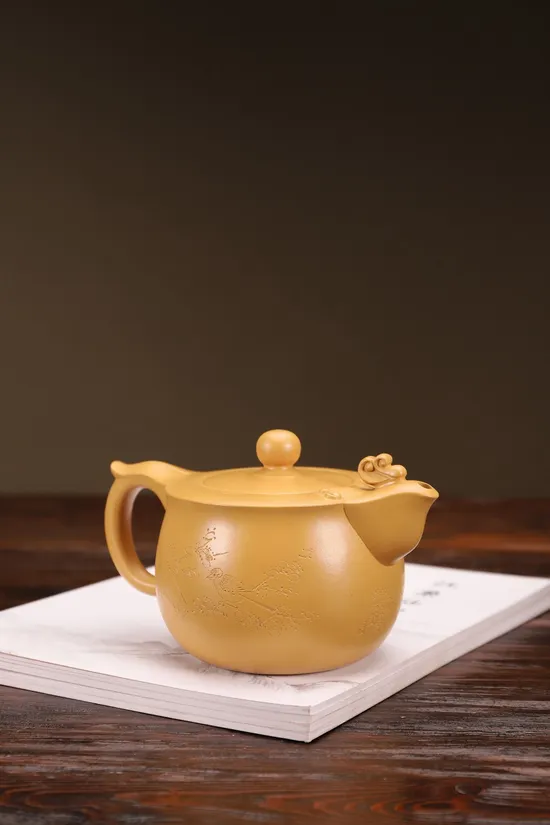 Yixing Teapot | Golden Clay Artisan Craft | Phoenix Design 8
