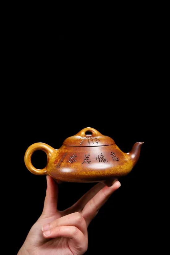 Yixing Zisha Teapot: Han Tang Shi Piao, Hand-Carved Artistry 8