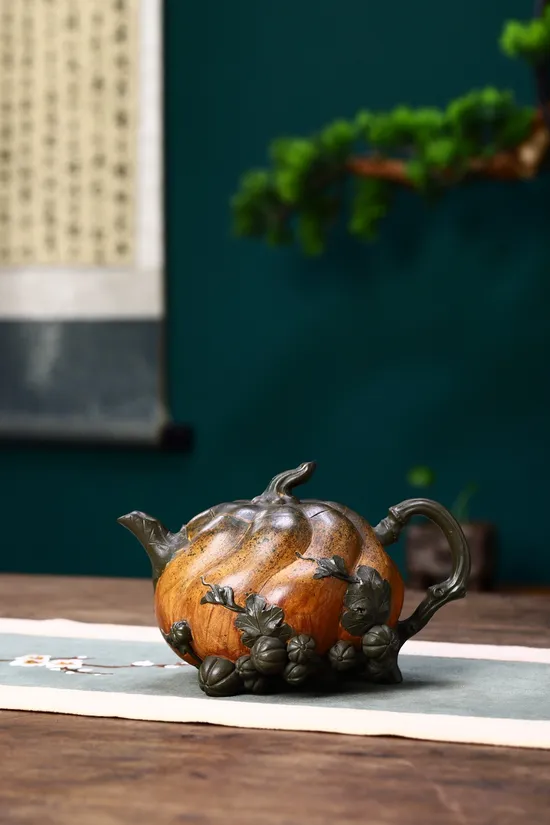 Yixing Zisha Teapot | Handcrafted Artisan Clay Pumpkin Design 5