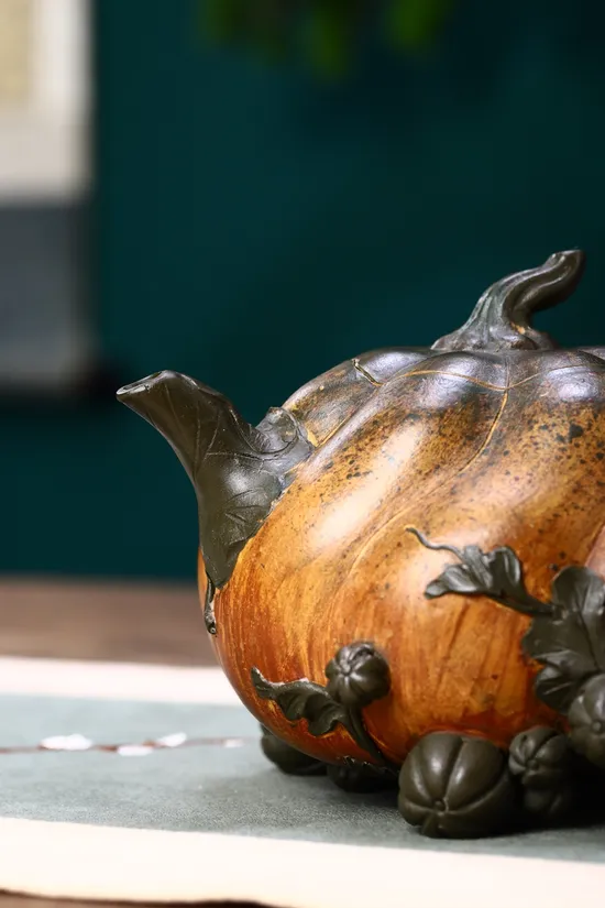 Yixing Zisha Teapot | Handcrafted Artisan Clay Pumpkin Design 6