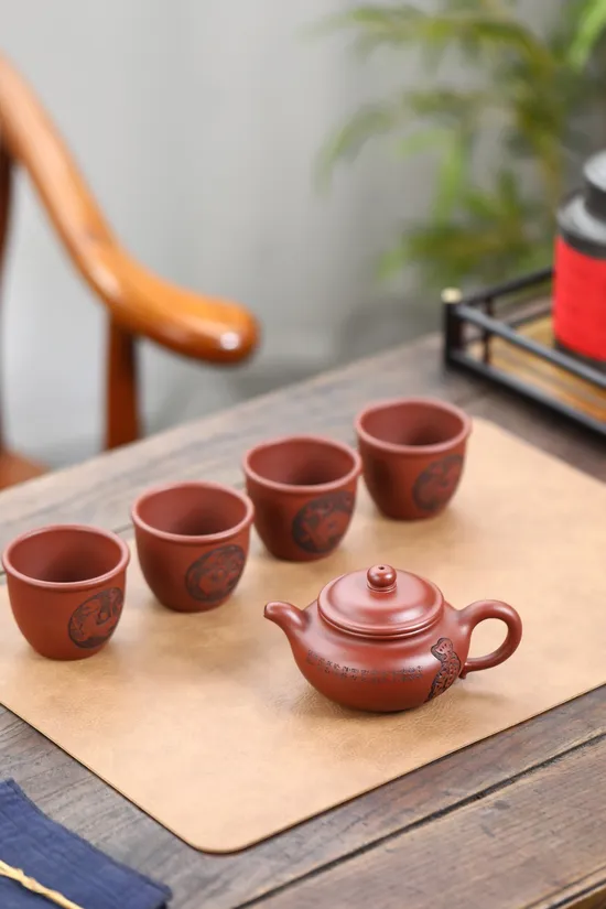 Zisha Teapots: Ancient Style Tea Set | Bao Yuhua 2
