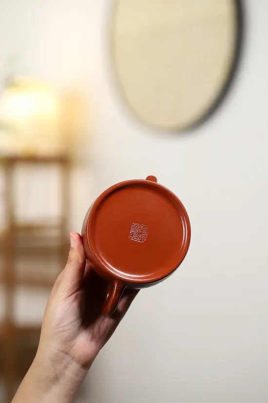 Premium Yixing Zisha Clay Teapot | Handcrafted Masterpiece 1