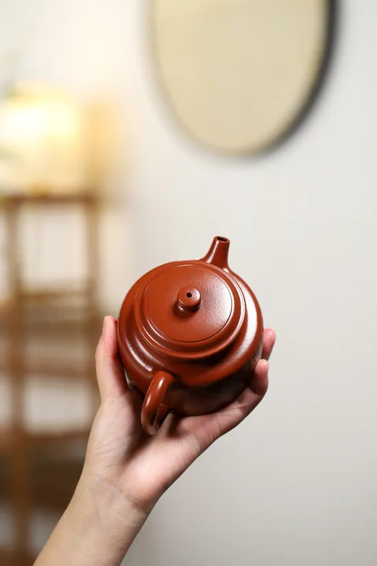 Premium Yixing Zisha Clay Teapot | Handcrafted Masterpiece 5