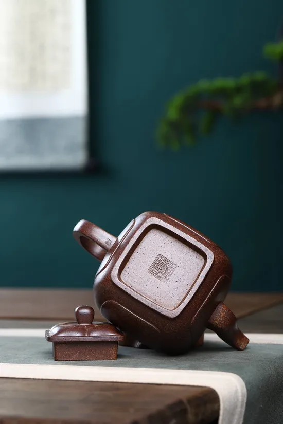 Yixing Zisha Teapot | Handcrafted Clay Teapot | Collectible Artisan Pot 2