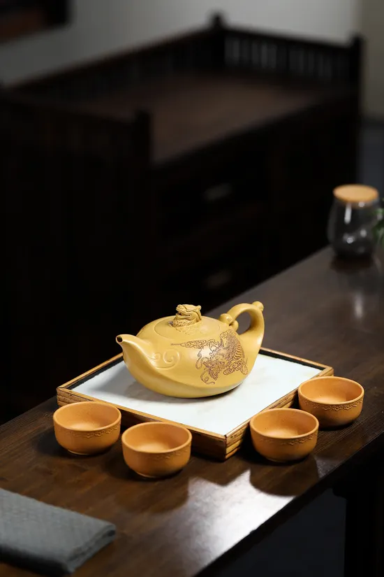 Premium Yixing Dragon Teapot Set | Authentic Zisha Clay Artistry 4