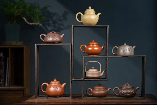 Zisha Teapots: 18 | 000 CNY | national-level master artisans 7