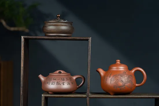 Zisha Teapots: 18 | 000 CNY | national-level master artisans 9