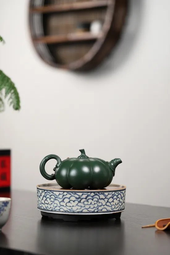Premium Yixing Zisha Teapot Handcrafted Artisan Clay Pot 8