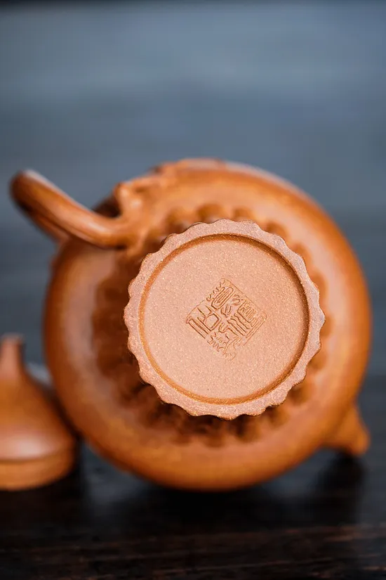 Yixing Zisha Teapot Set | Handcrafted Bamboo Design | Artisan Collection 9