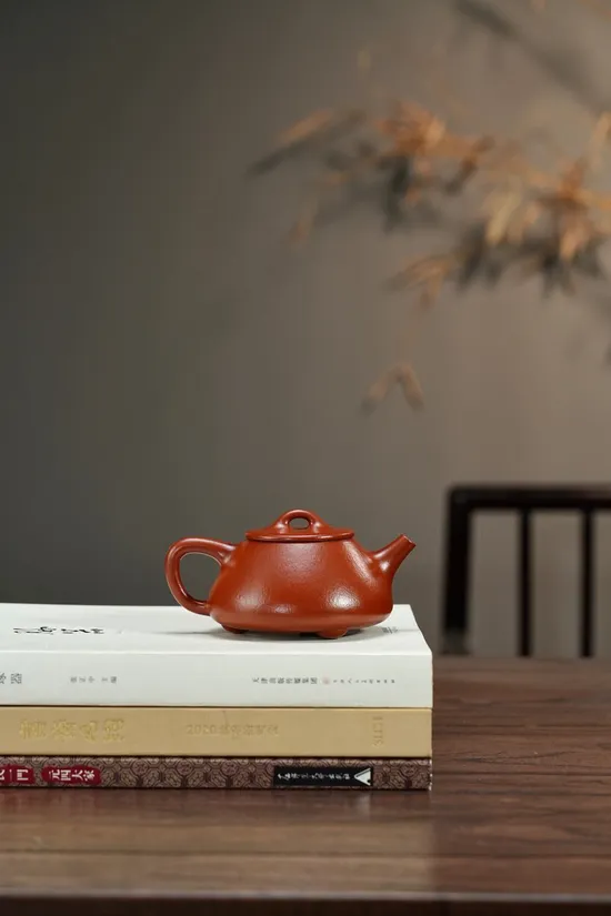Yixing Clay Teapot Handcrafted Premium Zhu Ni 220cc Classic Design 4