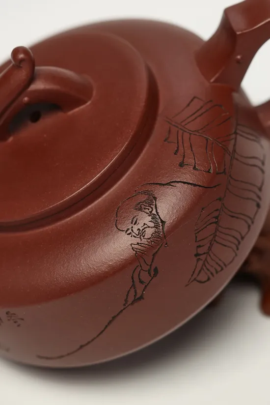 Yixing Zisha Teapot | Master Chen Yue'e | Handcrafted Clay Art 8