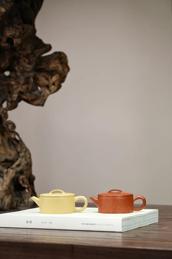 Handmade Yixing Zisha Teapot - Thin-Walled Hanwa Design 1