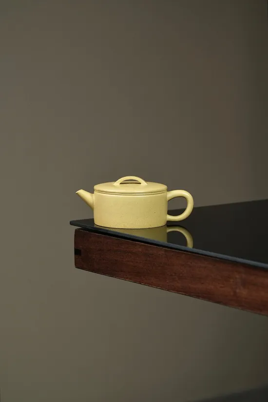 Handmade Yixing Zisha Teapot - Thin-Walled Hanwa Design 7