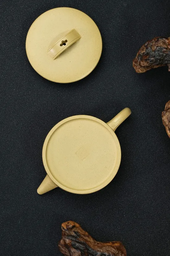 Handmade Yixing Zisha Teapot - Thin-Walled Hanwa Design 8