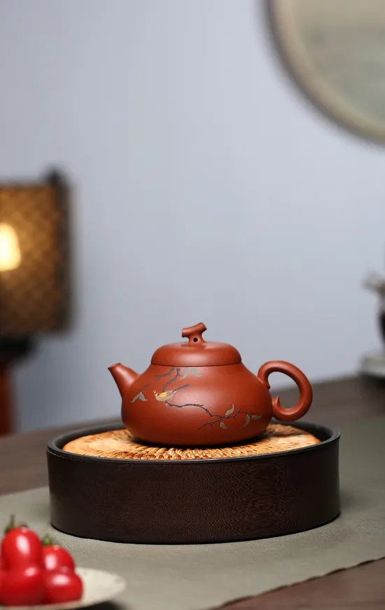 Yixing Clay Teapot | Handcrafted Artistry & Premium Quality 3