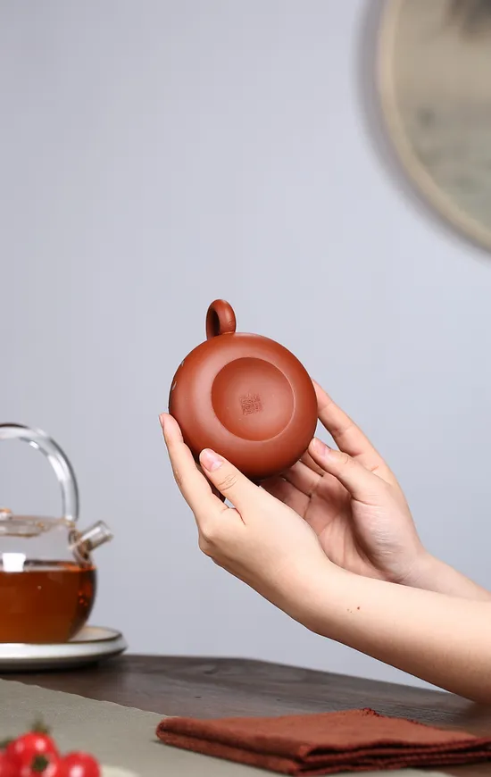 Yixing Clay Teapot | Handcrafted Artistry & Premium Quality 6