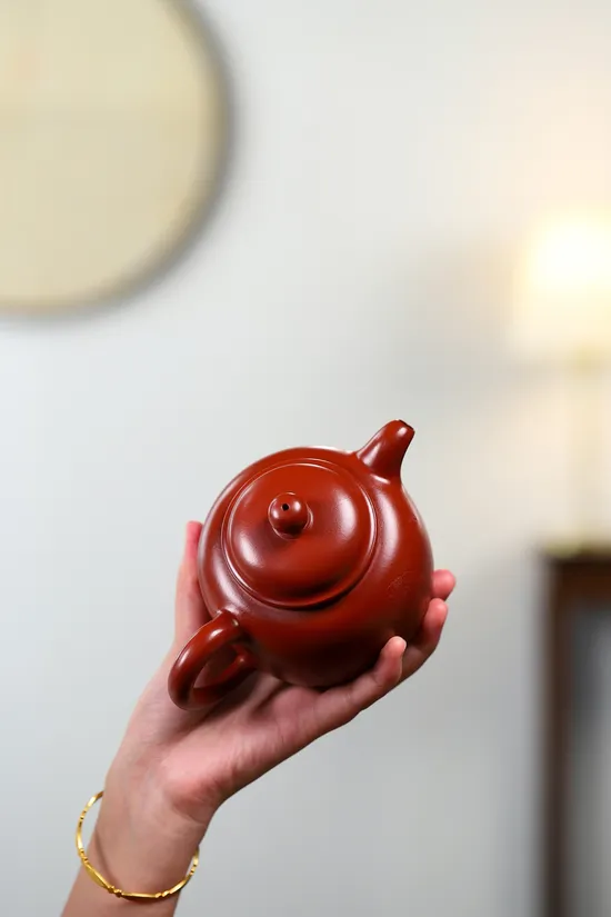Zisha Teapots: Da Hong Pao clay | micro-engraved Heart Sutra 1