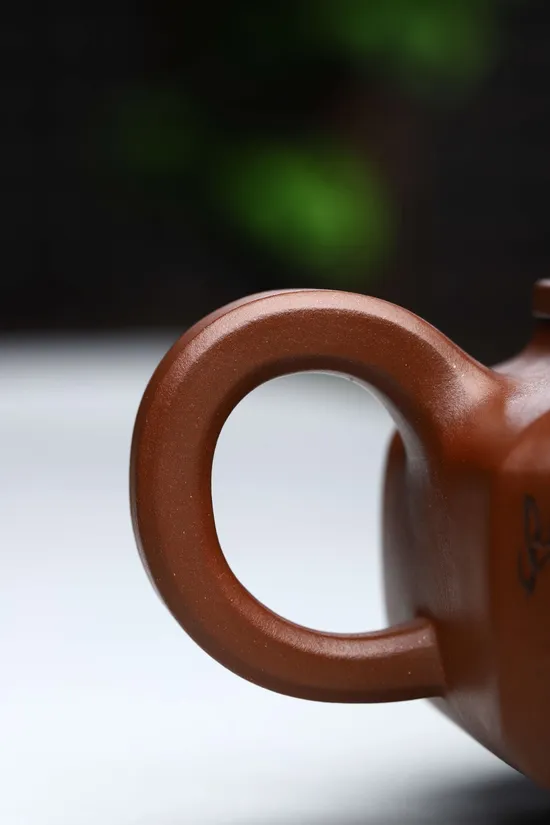 Premium Yixing Zisha Teapot | Handcrafted Collectible Artisan Pottery 6