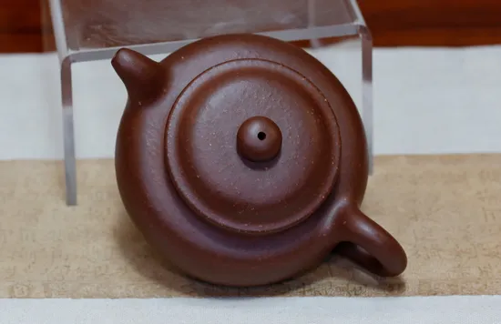 Handcrafted Yixing Zisha Teapot - Artisan Zhang Shaoying's Classic Design 4