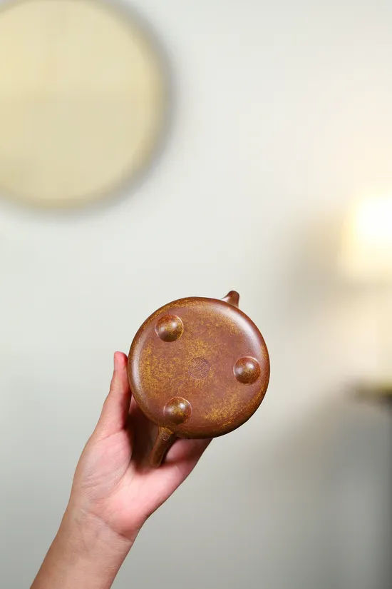 Premium Yixing Zisha Teapot | Yang Junbao Stone Dipper | Handcrafted 2