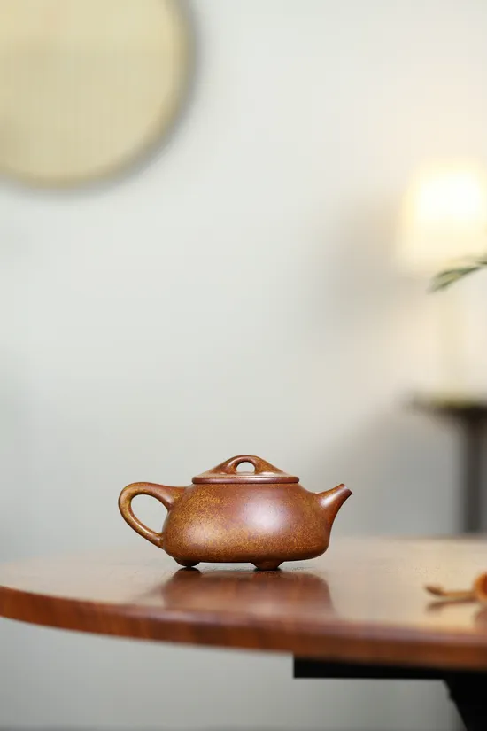Premium Yixing Zisha Teapot | Yang Junbao Stone Dipper | Handcrafted 5