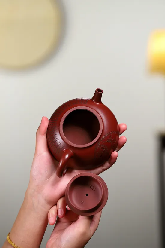 Premium Yixing Clay Teapot | Double 11 Sale | Artisan Crafted 4