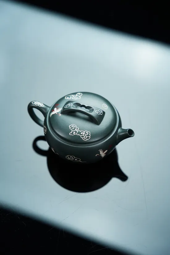 Premium Yixing Zisha Teapot | Artisan Crafted Clay Teapots 6