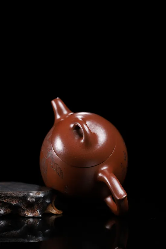 Yixing Zisha Clay Teapot | Masterpiece by Chen Yue'e 7