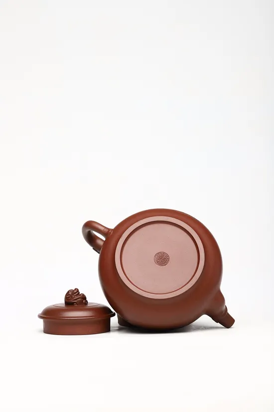 Yixing Zisha Teapot – Master Feng Xinghua's Collectible Artistry 4