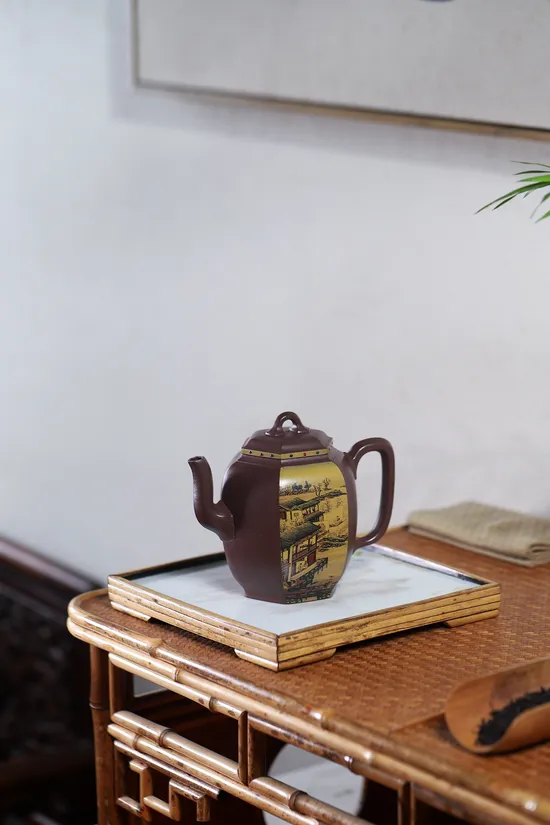 Premium Yixing Teapot: Tangka Art & Diamond Inlay Craftsmanship 3