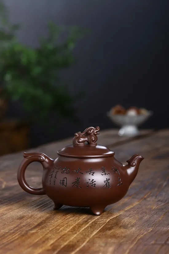 Premium Yixing Zisha Teapot – Double-Certified Masterpiece | Artisan Crafted 9
