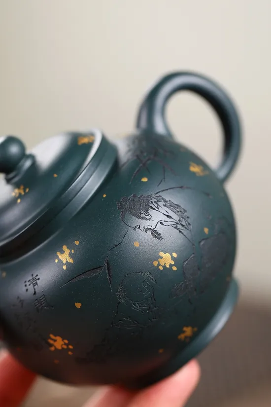 Premium Yixing Zisha Teapot | Handcrafted Collectible Artistry 1