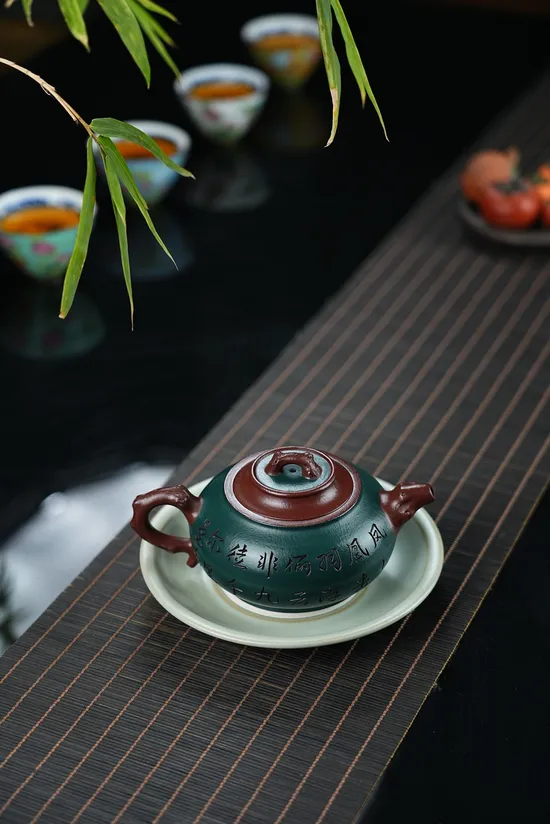 Premium Yixing Teapot Yongmei | Handcrafted Zisha Art Pottery 1