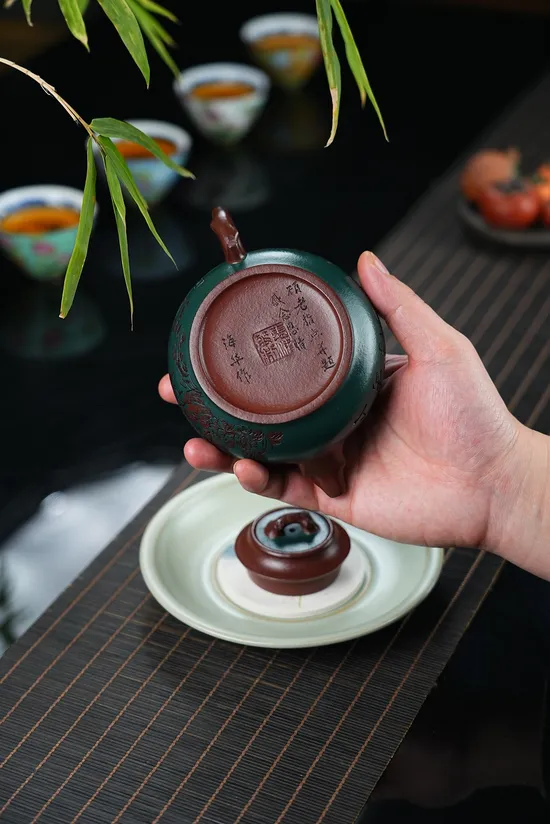 Premium Yixing Teapot Yongmei | Handcrafted Zisha Art Pottery 4