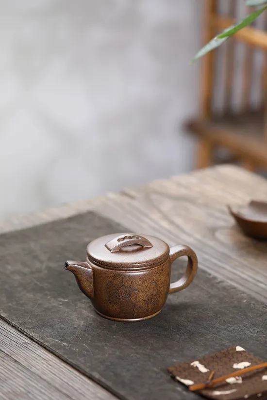 Premium Yixing Zisha Teapot: Ancient Fire-Marking Artistry 6