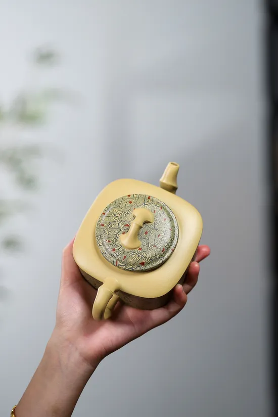 Premium Yixing Clay Teapot | Handcrafted Zisha Art | Limited Sale 1