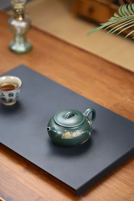 Yixing Zisha Clay Teapot | Handcrafted Artisan Teapot 2