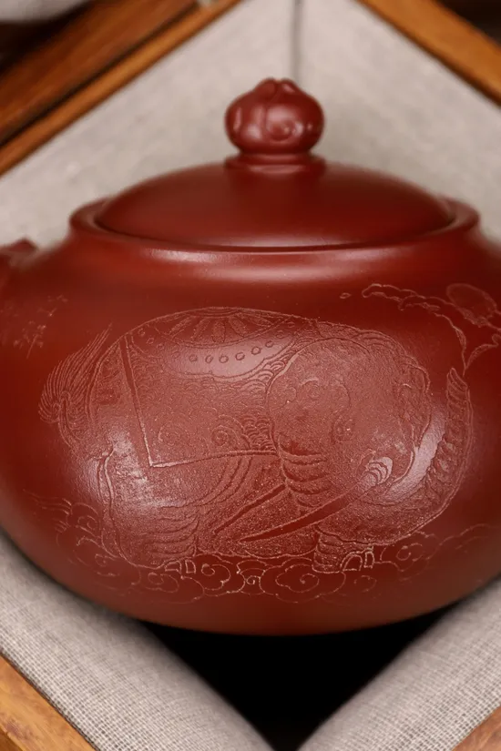 Yixing Zisha Teapot - Dragon Blood Clay Artisan Craft 7
