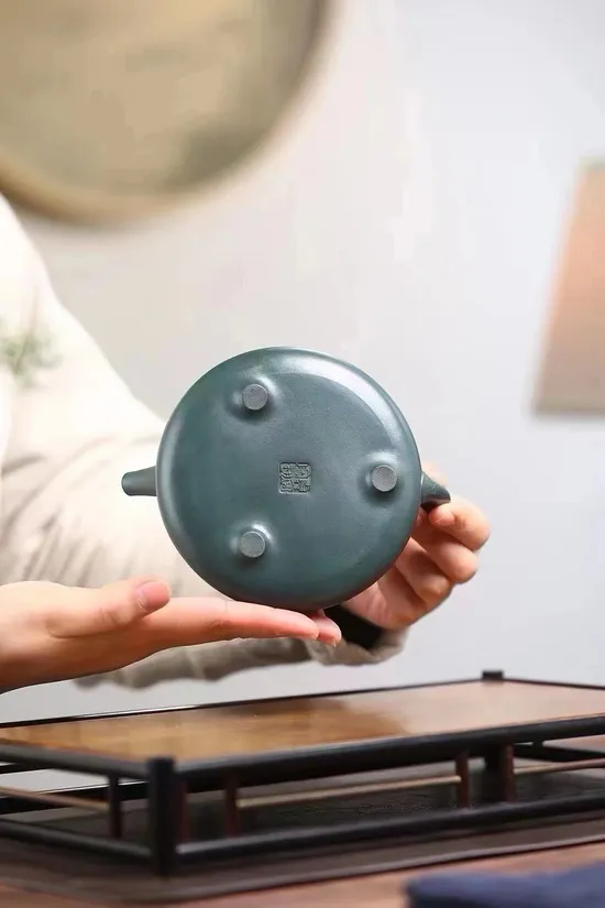 Premium Yixing Zisha Teapot - 70cc Handcrafted Artisan Wu Zhenyu 4