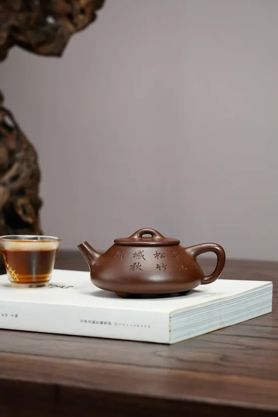 Zisha Teapots: handcrafted | 240ml capacity | vintage purple clay 2