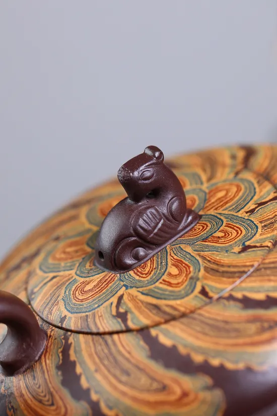 Premium Yixing Zisha Teapot | Handcrafted Purple Clay Artistry 2
