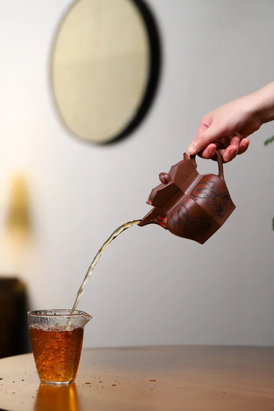 Yixing Zisha Clay Monk’s Cap Teapot – Masterpiece by Chenglin Wang 5