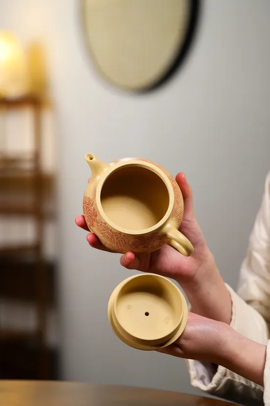 Yixing Zisha Teapot: Handcrafted Artistry & Ancient Craftsmanship | Collector's Choice 2