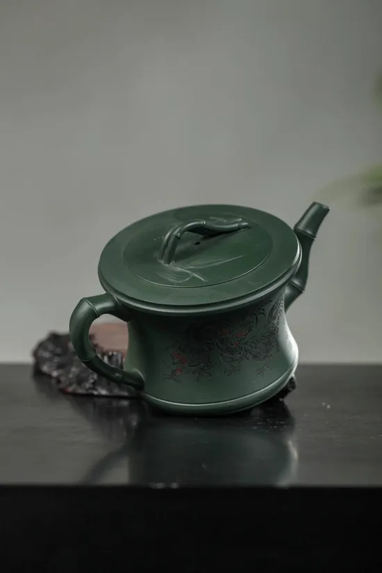 Yixing Clay Teapot | Handcrafted Zisha Hu | Rare Collectible Buy Now 5
